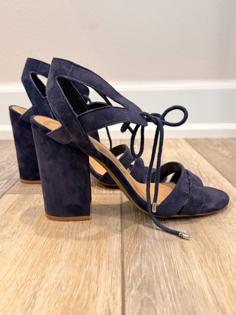 Gianni Bini After Hour Navy Suede Lace Up Block Heel Sandals 7M